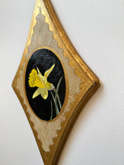 Daffodil on Diamond