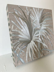 Neutral Fronds III